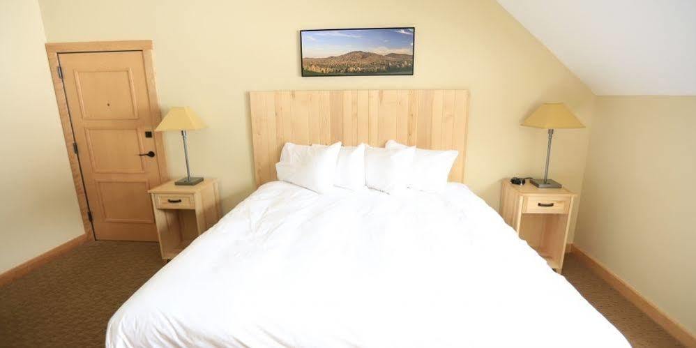 Burke Mountain Hotel And Conference Center Esterno foto